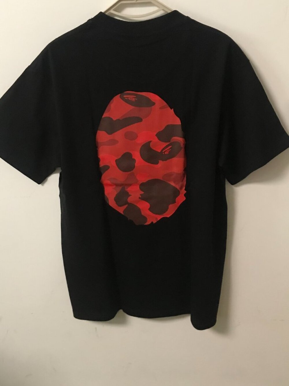 Men BAPE Tee  Black Red - Picture 2 of 5